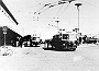 Il filobus Fiat 2411 al capolinea della stazione ferroviaria-(Adriano Danieli)
